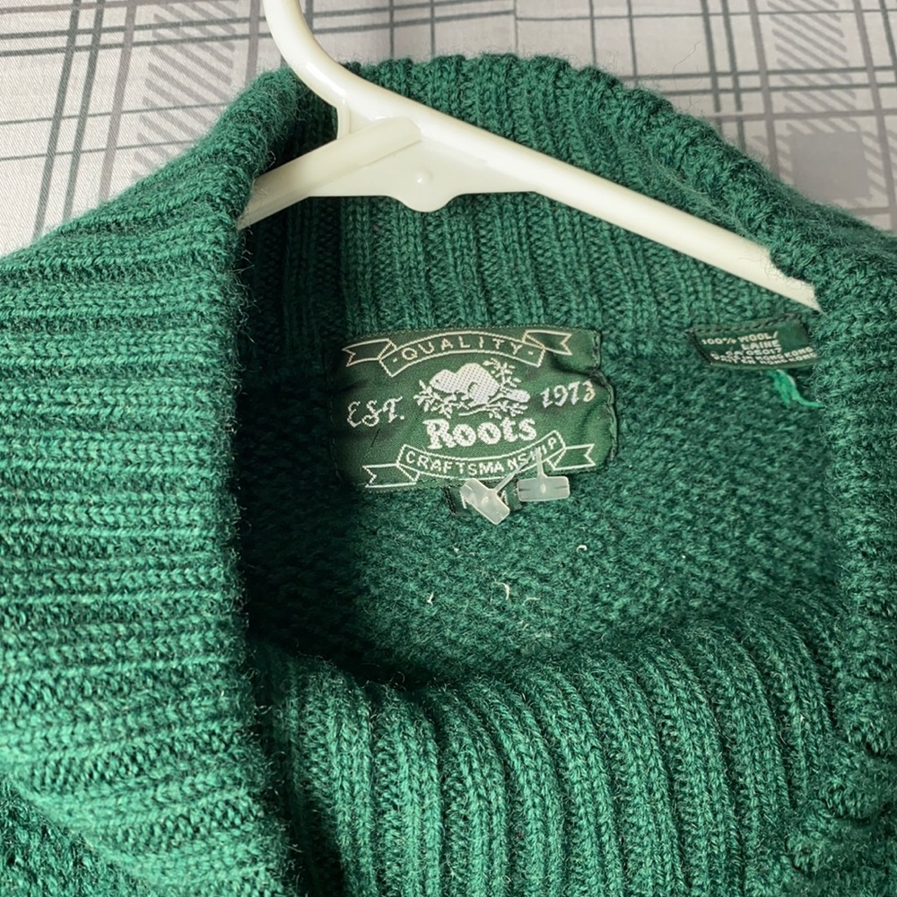 Vintage Roots Sweater - Picture 2 of 2